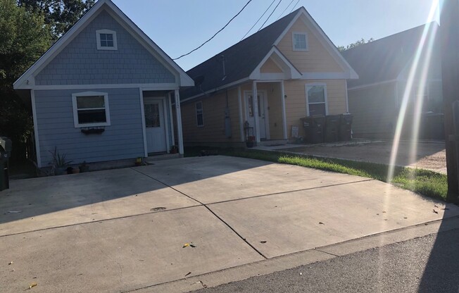 Adorable 2 Bed 1 Bath Home