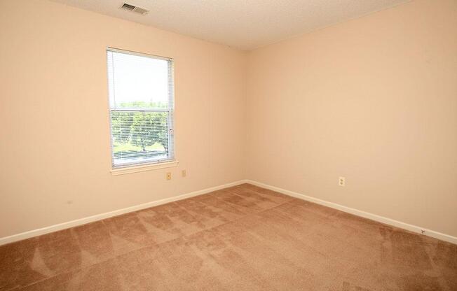 3 beds, 2.5 baths, 1,550 sqft, $2,095