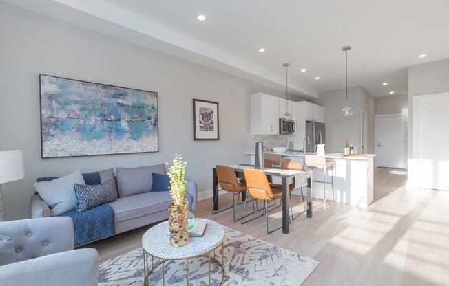 Washington Court (52 W)