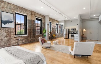 1 bed, 1 bath, 917 sqft, $3,000, Unit 200-1