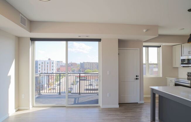 2 beds, 2 baths, 1,144 sqft, $2,650, Unit 527