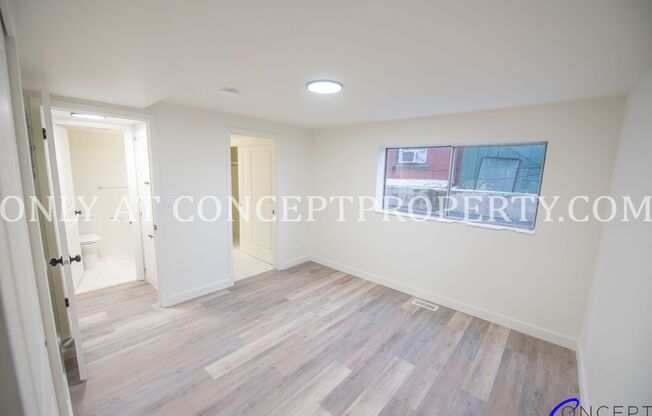 1 bed, 1 bath, 450 sqft, $1,248, Unit 12B