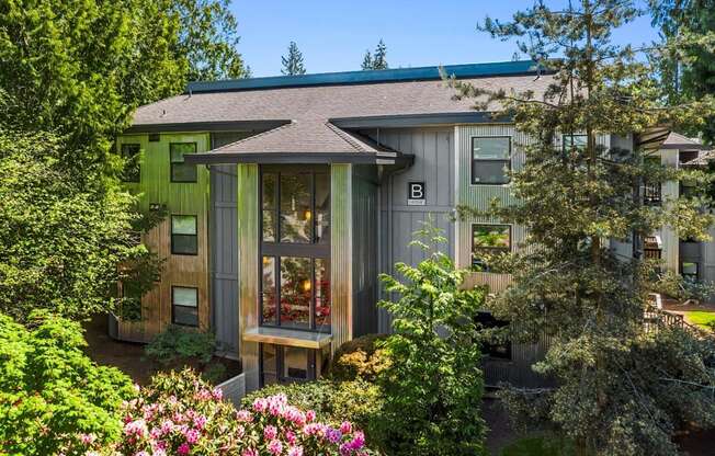 Duet Apartments in Lynnwood, Washington Exterior