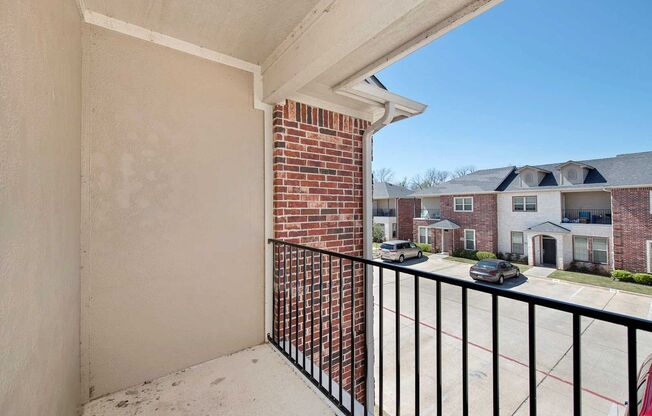 Spacious 3 Bed, 3.5 Bath Condo in Great Community!