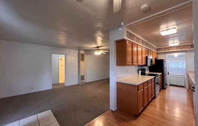 2 beds, 1 bath, $1,400