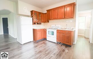 1 bed, 1 bath, $700, Unit 3409 Hanna St Apt 4