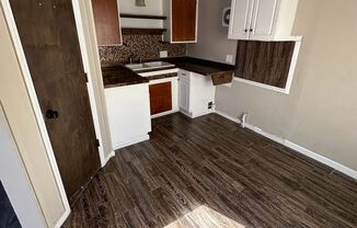 2 beds, 1 bath, $845