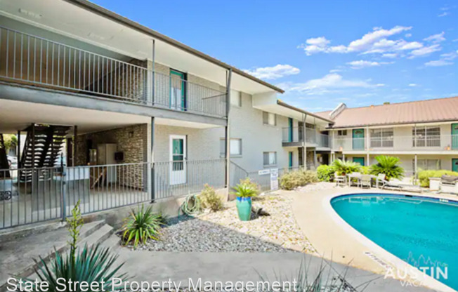 1403 Norwalk Ln