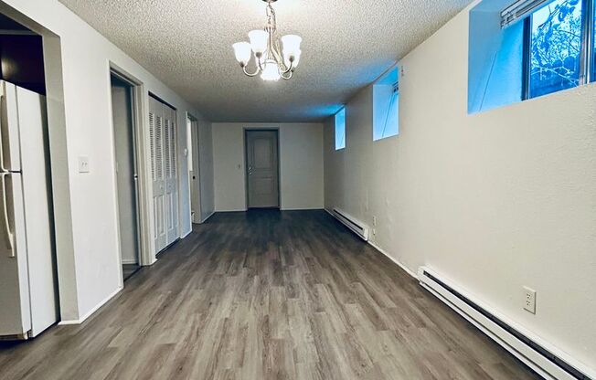 1 bed, 1 bath, 725 sqft, $1,175, Unit B