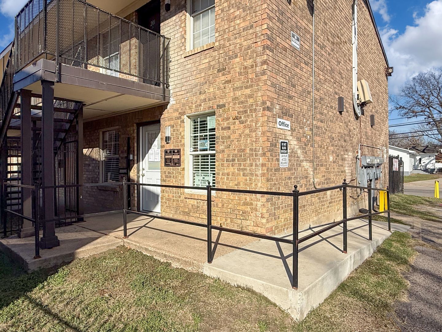 Cedar Crossings Bldg.