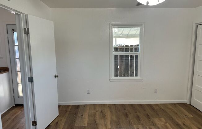 1 bed, 1 bath, 450 sqft, $995