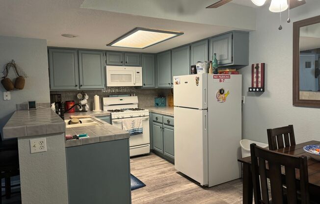 1 bed, 1 bath, $1,700, Unit # B 7