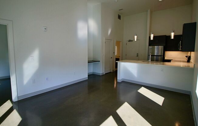 1 bed, 1 bath, 648 sqft, $1,475, Unit APT 101