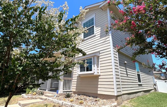 Two Stories, Detached, 3 Bedrooms and 2.5 Bathroom Home for Rent in Cedar Park Towncenter, Cedar Park, TX