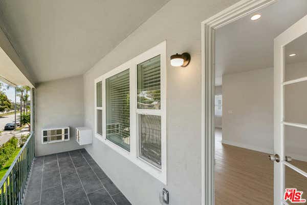 1 bed, 1 bath, 850 sqft, $2,695