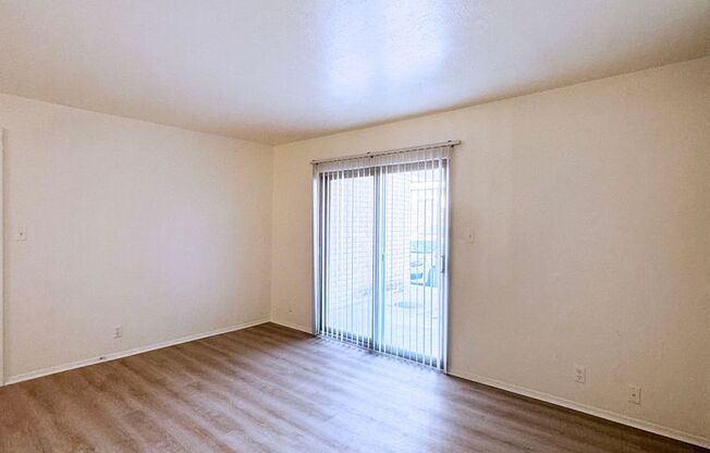 1 bed, 1 bath, 619 sqft, $1,275, Unit OPA-154