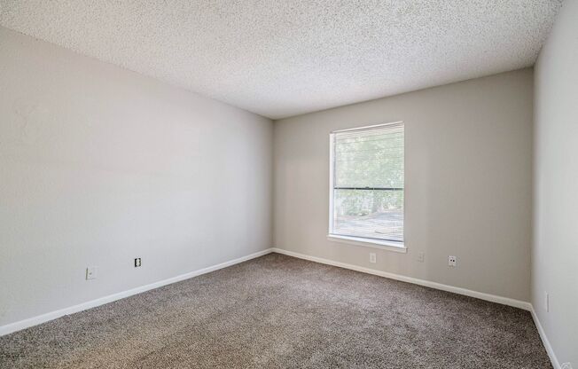 1 bed, 1 bath, 743 sqft, $895, Unit 2-09F