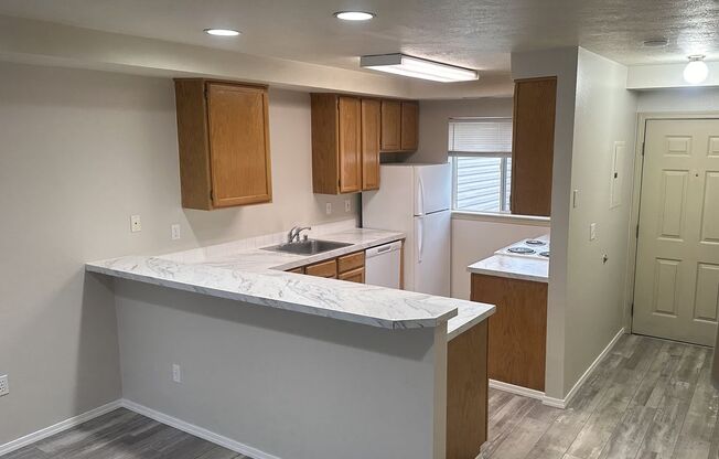 Appleway Apartments