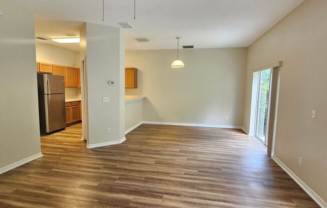 Charming 3 Bedroom townhome in gated community of Live Oak