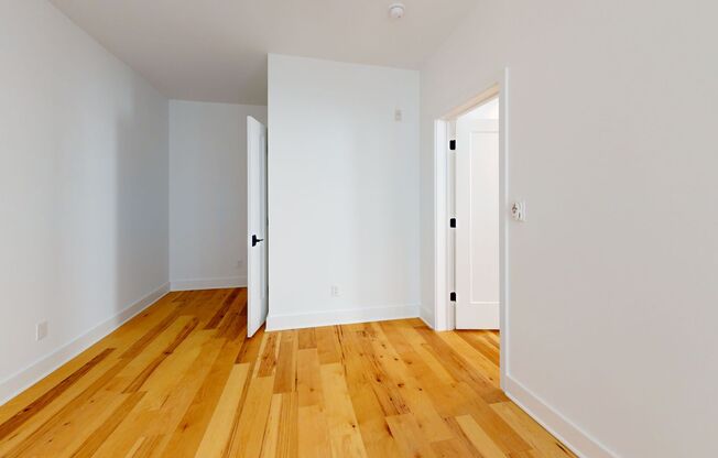 1 bed, 1 bath, 615 sqft, $1,295, Unit 204