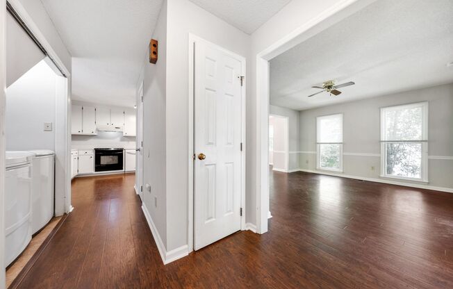 Adorable 3 BD/2.5 BA Hillsborough Home!