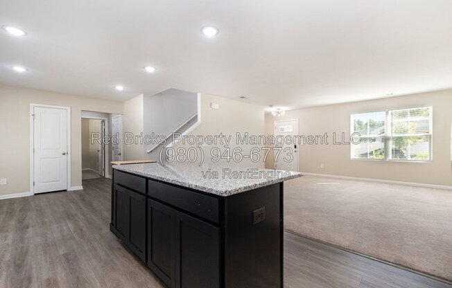 4 beds, 2.5 baths, 1,903 sqft, $2,095