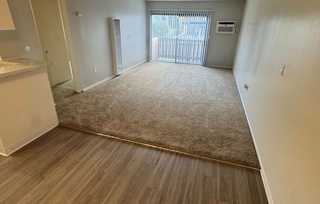 1 bed, 1 bath, 700 sqft, $2,000, Unit 425