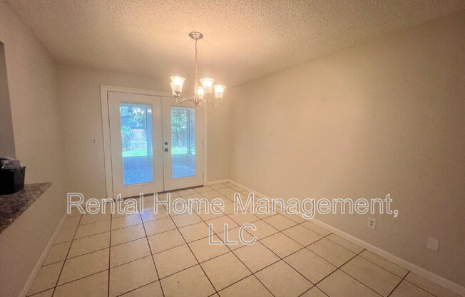 477 DOGWOOD CT
