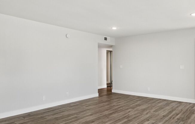 1 bed, 1 bath, 550 sqft, $2,498, Unit 107