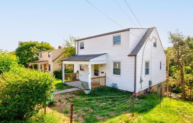 Beautiful Home in Laurel Gardens, Ross Township