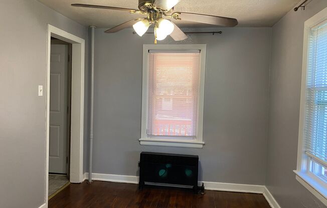 3 beds, 1 bath, $1,350