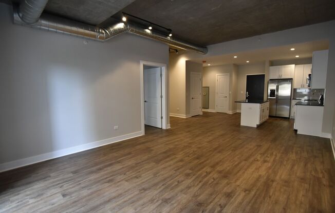 1 bed, 1 bath, 713 sqft, $3,175, Unit 3833-209