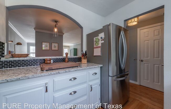 3709 Routh St Unit E