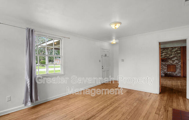 320 COMMONWEALTH AVE