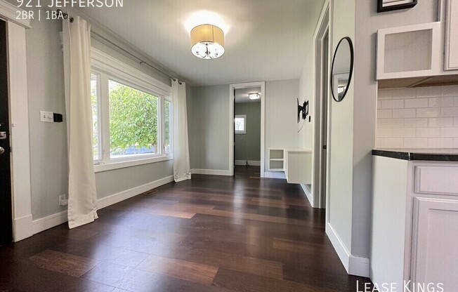 921 JEFFERSON