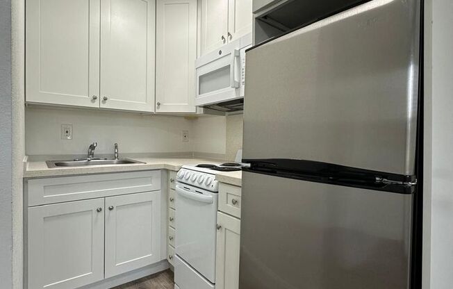 Studio, 1 bath, $1,295, Unit 2300-110