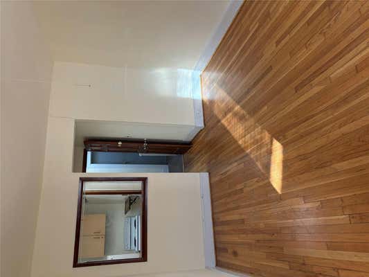 1 bed, 1 bath, 500 sqft, $1,800