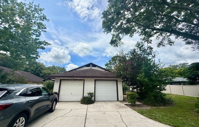 Cute 3/2 Townhome in Winter Park - close to WP Pines Golf Course!
