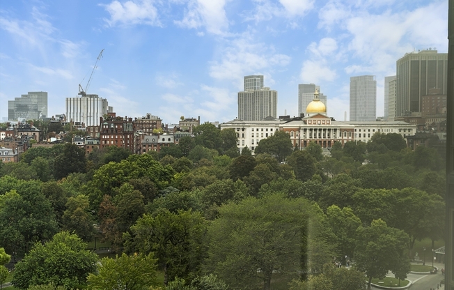 3 beds, 2 baths, 1,430 sqft, $7,600, Unit 1501