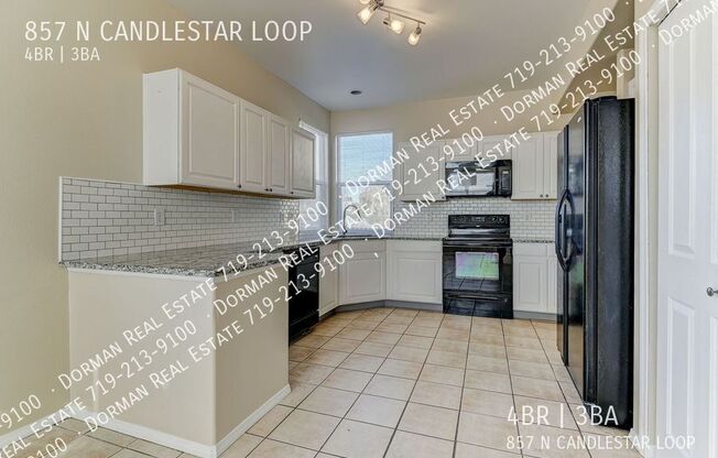 857 N CANDLESTAR LOOP