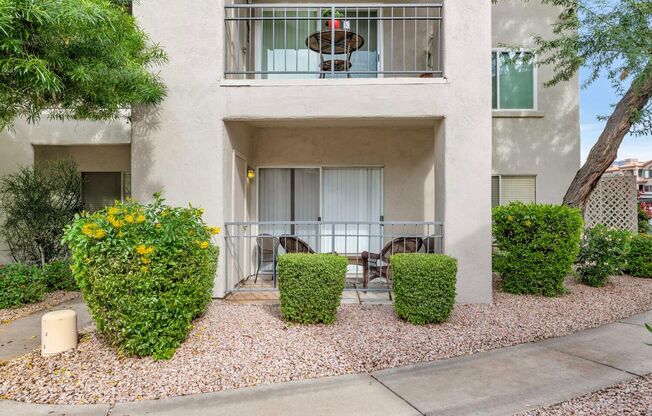 2 beds, 2 baths, $1,995, Unit # 1083