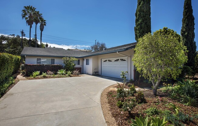 Spacious single-level Bel Air Knolls home with pool!