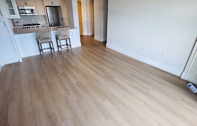 1 bed, 1 bath, 573 sqft, $2,700, Unit 910