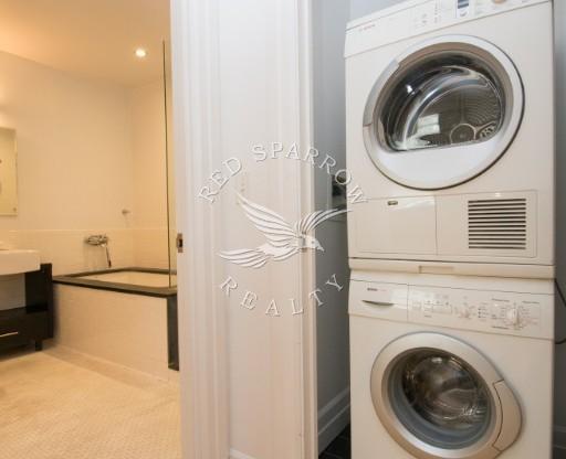 1 bed, 1 bath, 1,704 sqft, $5,895, Unit 17M