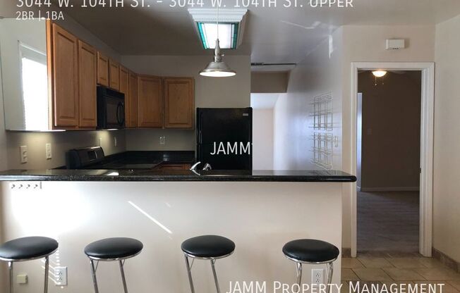 3044 W 104 ST