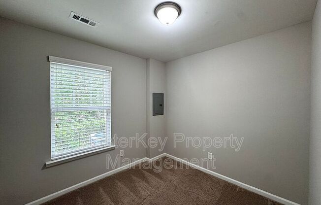 144 DARLEY DL LOOP