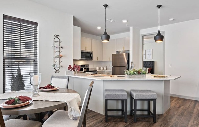 Villas at Ridgeview Falls| Olathe, KS