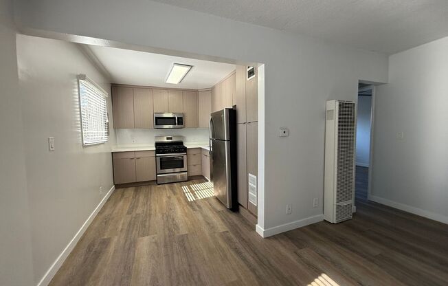 2 beds, 1 bath, 900 sqft, $2,995, Unit 6