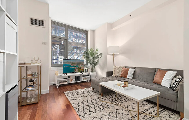 1 bed, 1 bath, 582 sqft, $3,495, Unit 6J