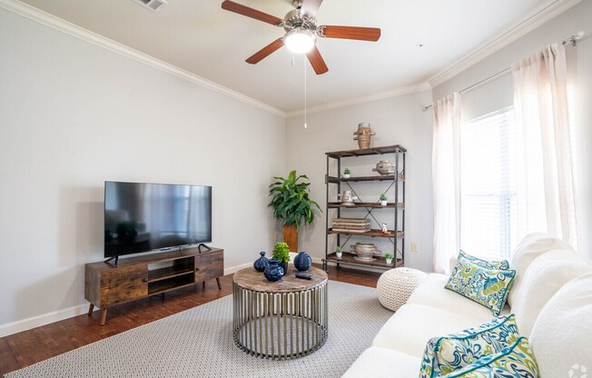 1200 W CEDAR BYU LYNCHBURG RD